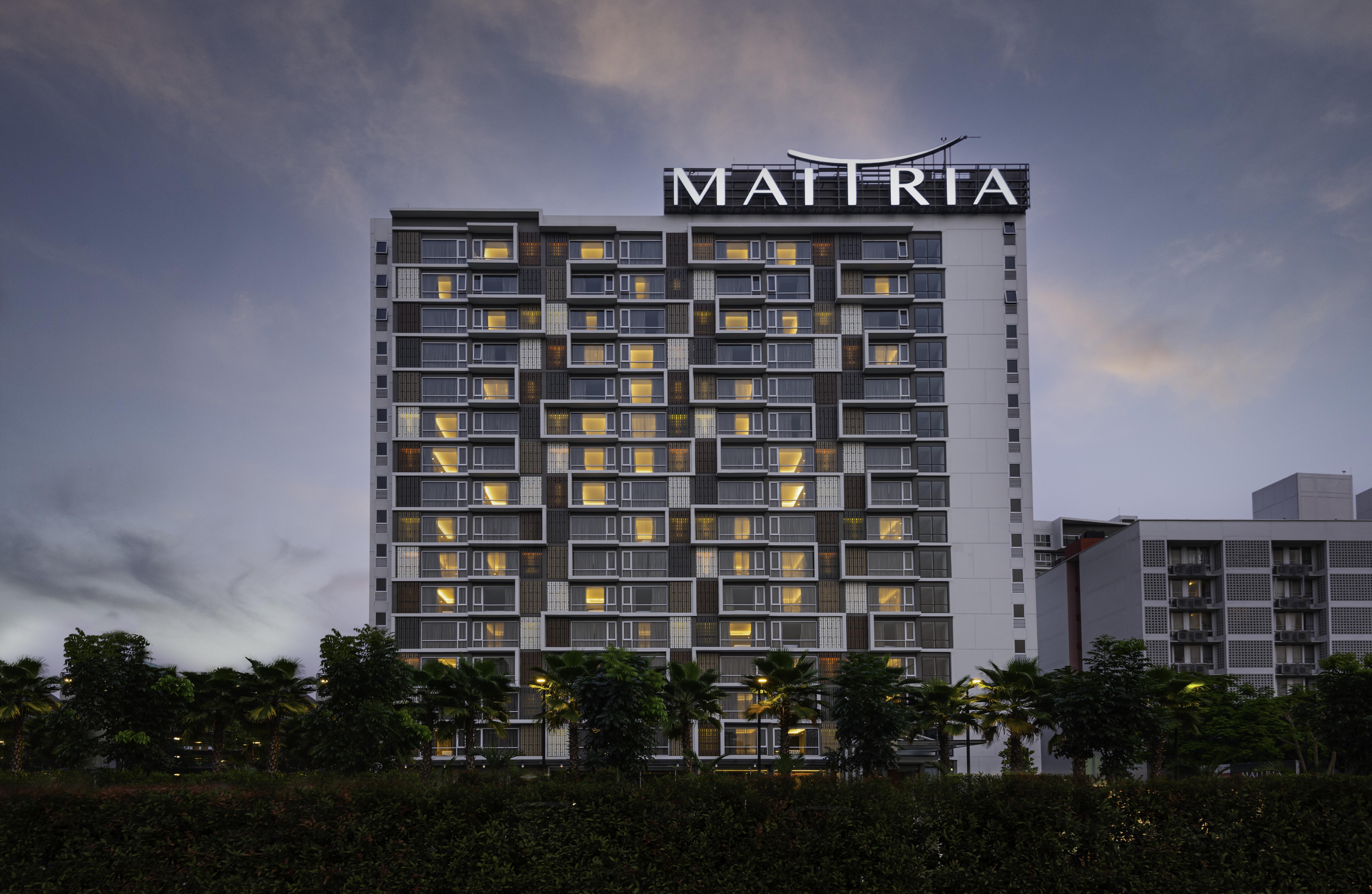 Maitria Hotel Rama 9 Bangkok - A Chatrium Collection Exterior photo